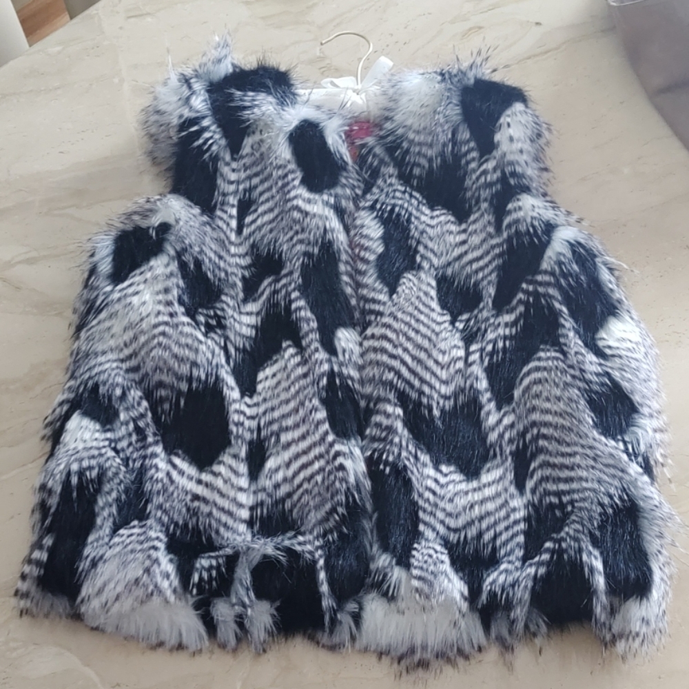 Reversible vest